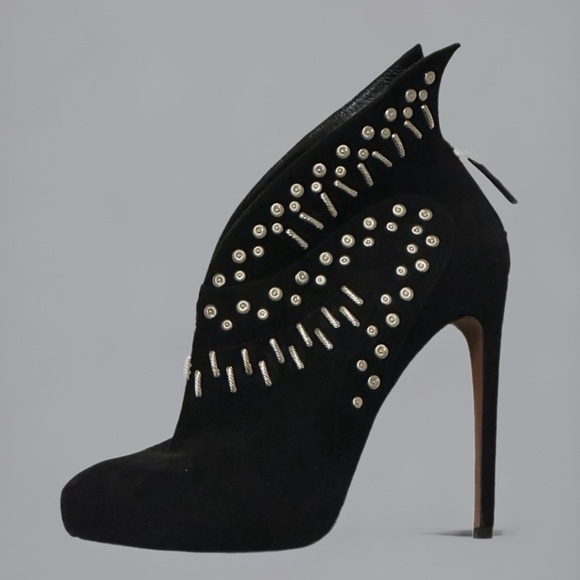 Alaia Black Studded Suede Ankle Booties - Size 37.5 👠 - Picture 7 of 8